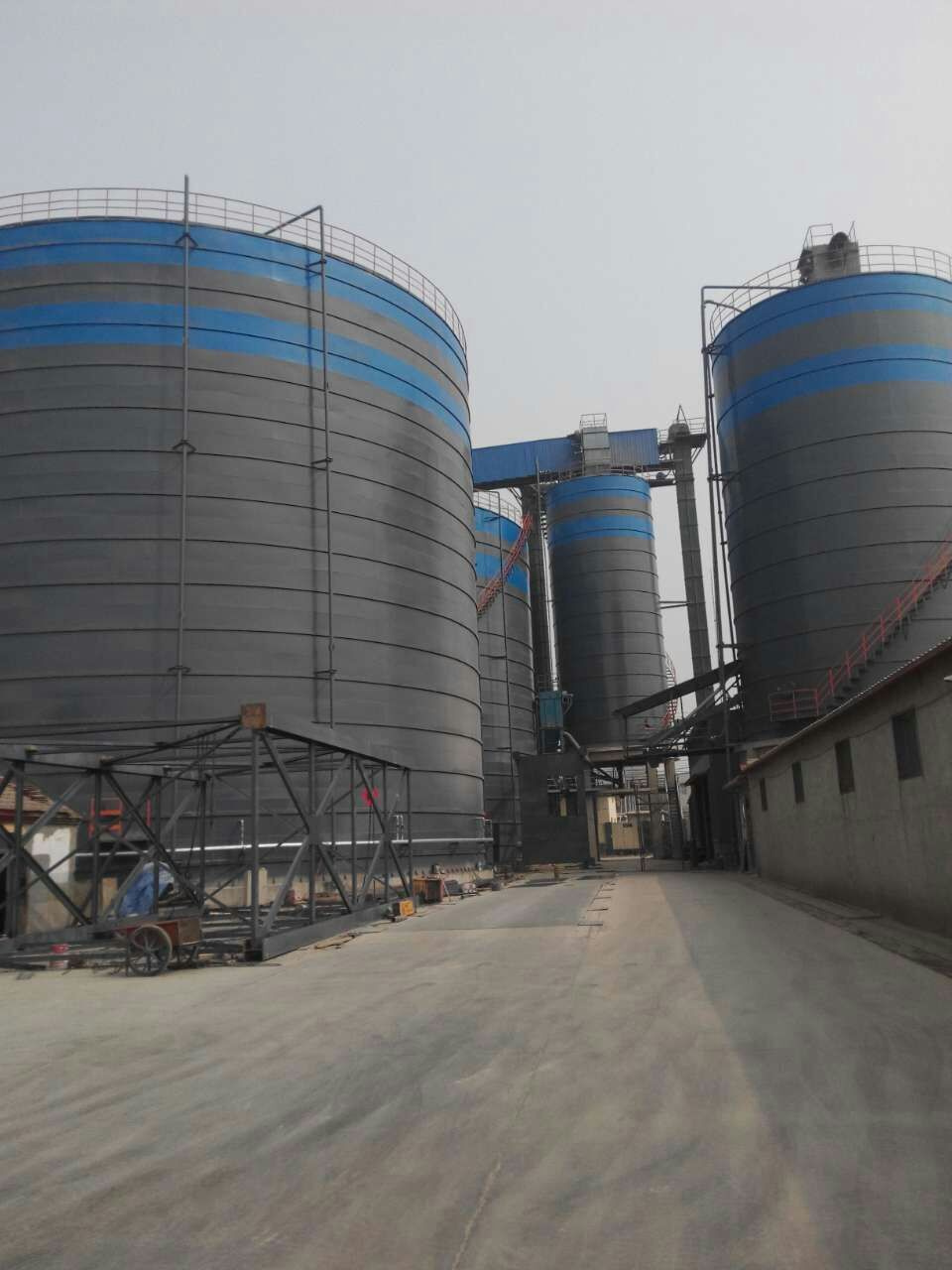 净潭乡粉煤灰储存库基础怎么建造